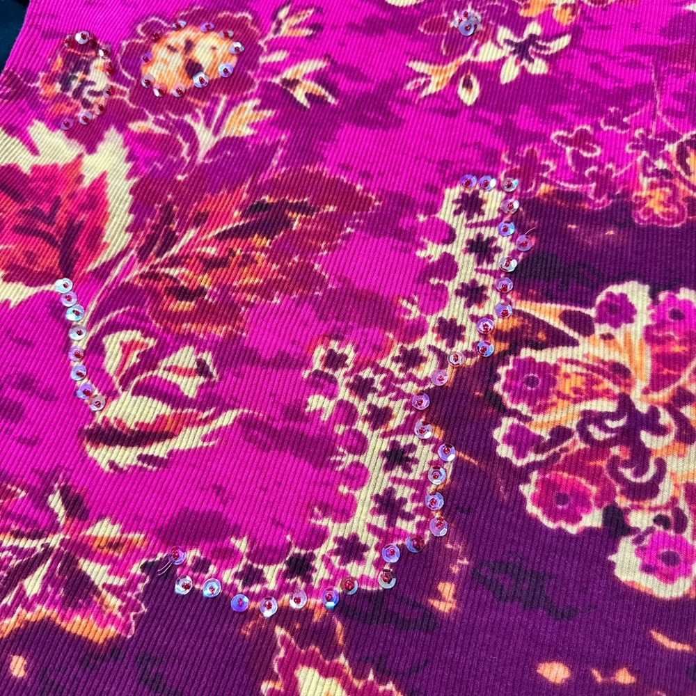 Victoria Jones Y2K Pink and Orange Floral Tank Top with Sequins - Picture 6 of 7